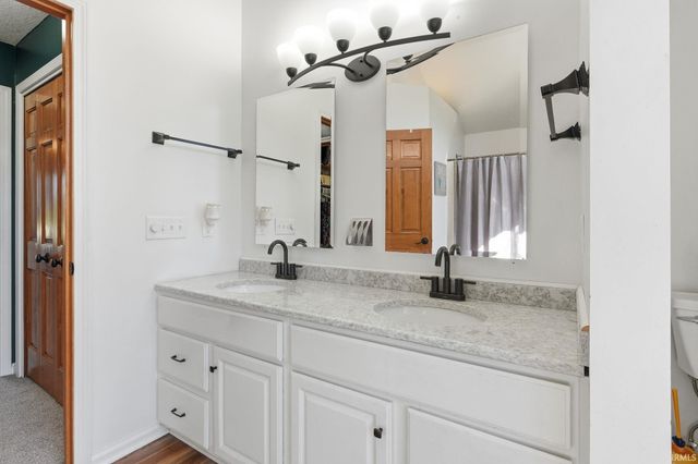 14988 Leo Creek Boulevard, Leo, IN 46765