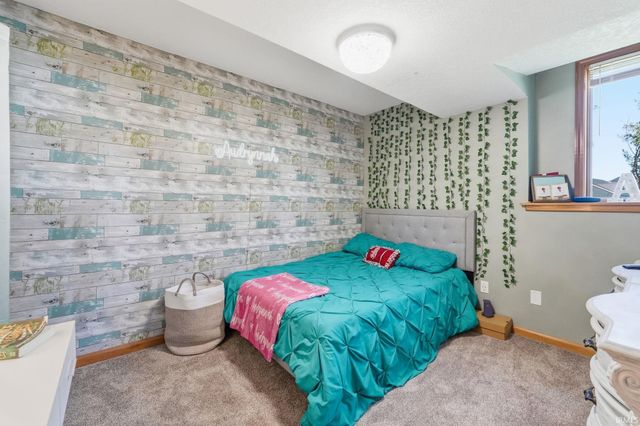 14988 Leo Creek Boulevard, Leo, IN 46765