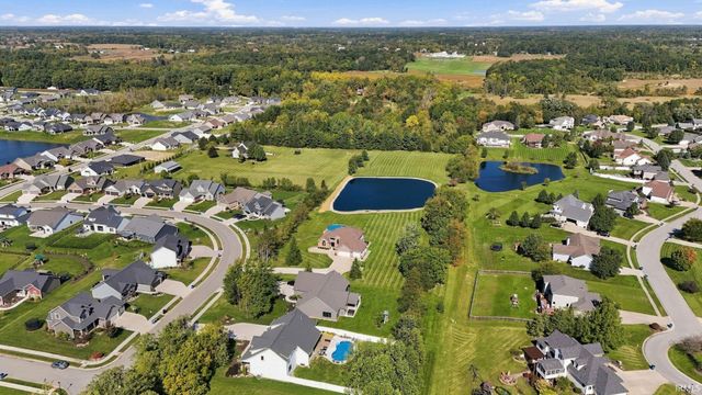 14988 Leo Creek Boulevard, Leo, IN 46765