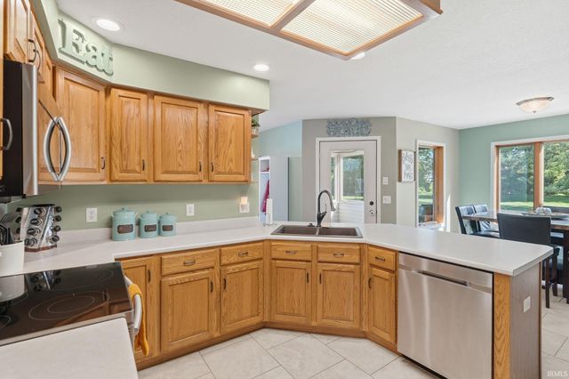 14988 Leo Creek Boulevard, Leo, IN 46765