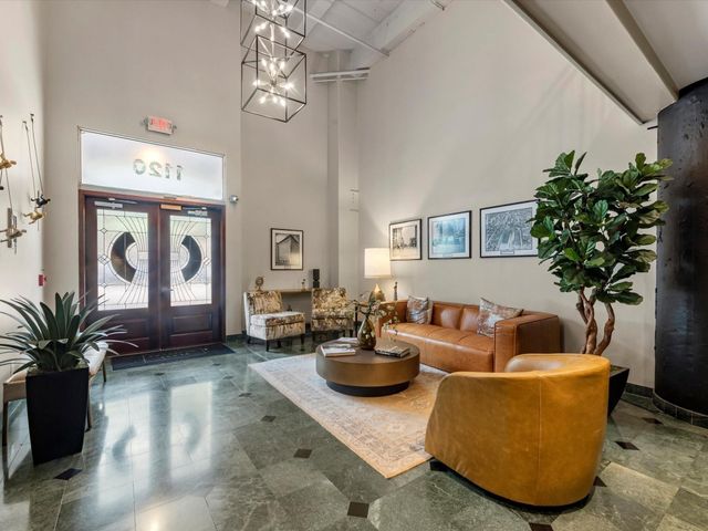 1120 Texas Street 4B, Houston, TX 77002