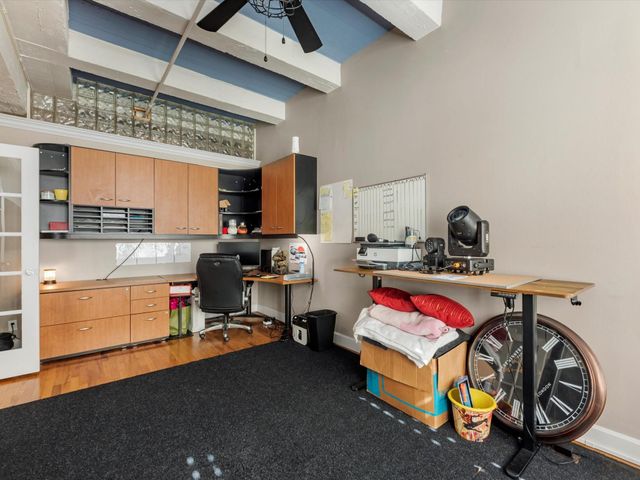 1120 Texas Street 4B, Houston, TX 77002