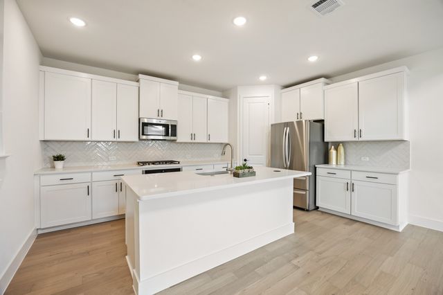 7066 Lathrop Lane, Frisco, TX 75033