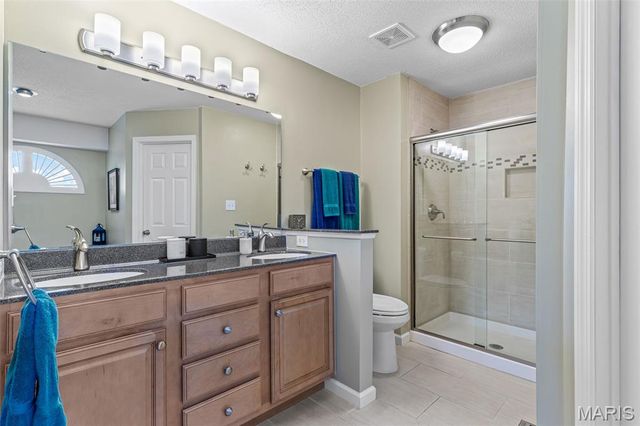 601 Winter Hill Circle, Fenton, MO 63026