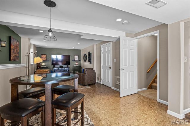 601 Winter Hill Circle, Fenton, MO 63026