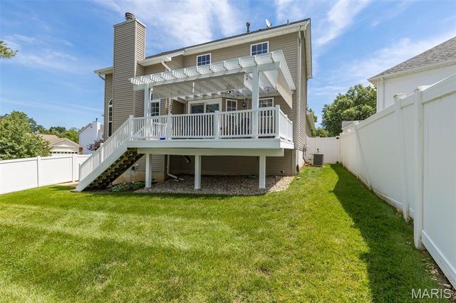 601 Winter Hill Circle, Fenton, MO 63026