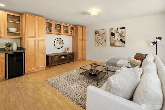 15126 NE 67th Place, Redmond, WA 98052