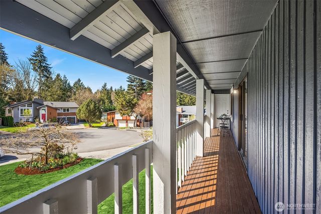 15126 NE 67th Place, Redmond, WA 98052