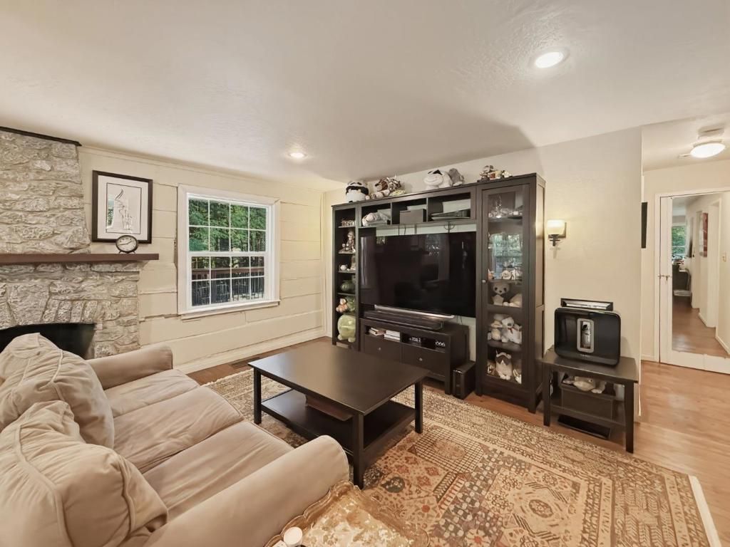 Image 5 of property listing at 115 Sylvan Avenue, Boulder Creek, CA 95006