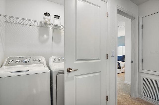 5817 BISCOTTI STREET, Nokomis, FL 34275