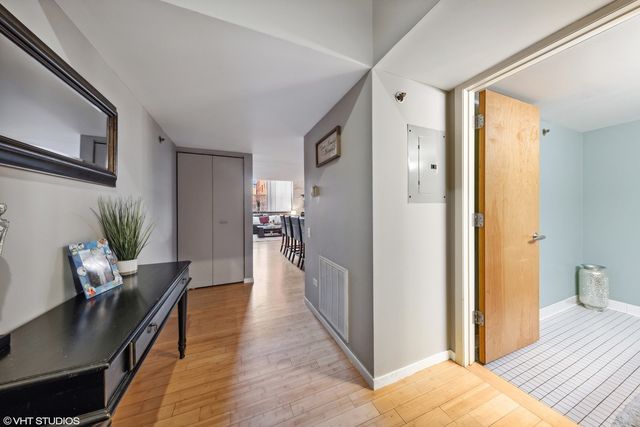 1727 S Indiana Avenue 110, Chicago, IL 60616