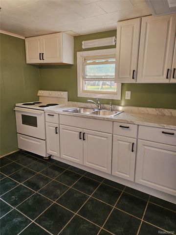 611 Beck Avenue, Owosso, MI 48867