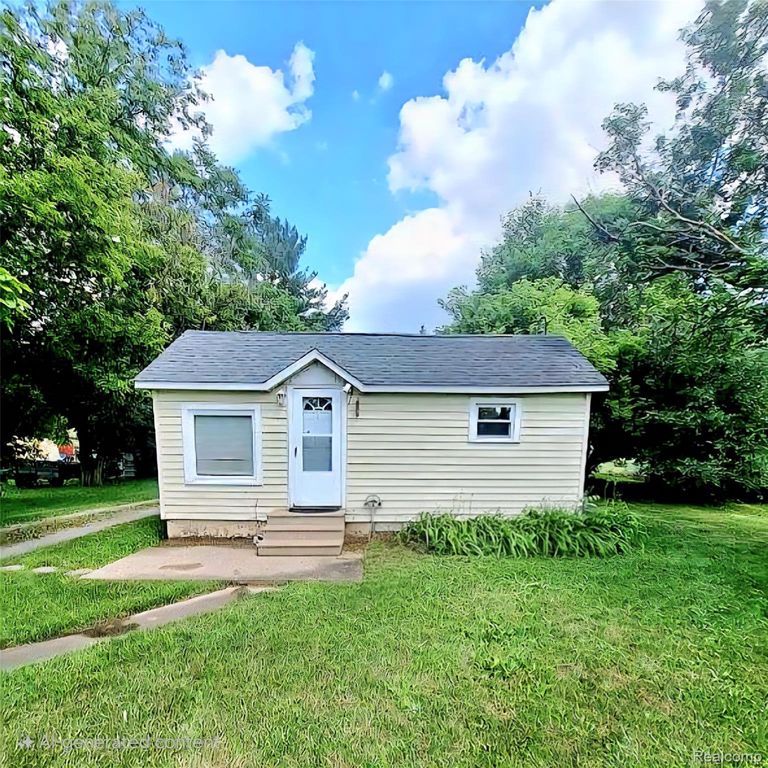 611 Beck Avenue, Owosso, MI 48867