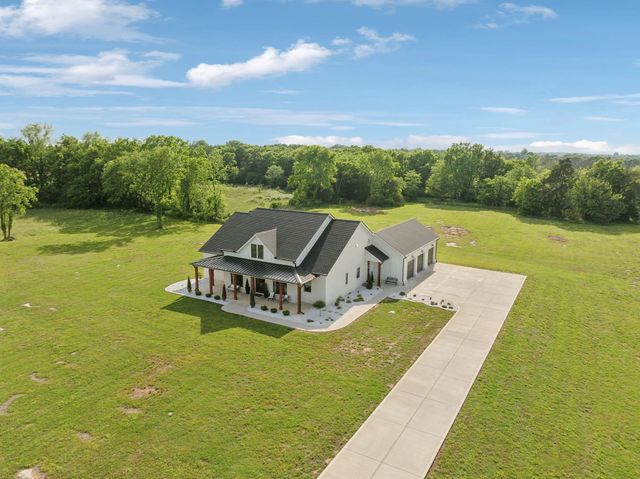 2648 Wilson Overall Rd, Murfreesboro, TN 37127