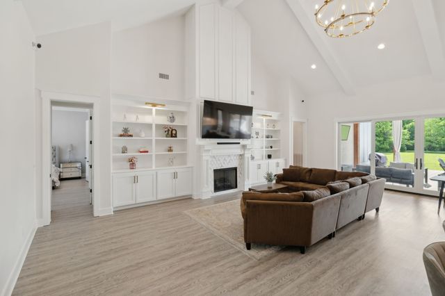 2648 Wilson Overall Rd, Murfreesboro, TN 37127