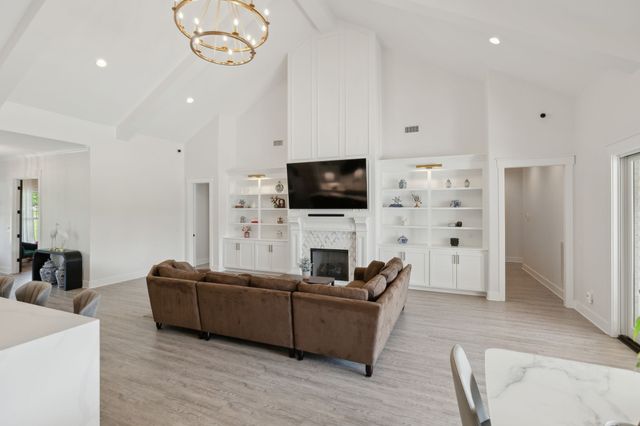 2648 Wilson Overall Rd, Murfreesboro, TN 37127