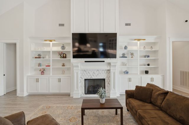 2648 Wilson Overall Rd, Murfreesboro, TN 37127