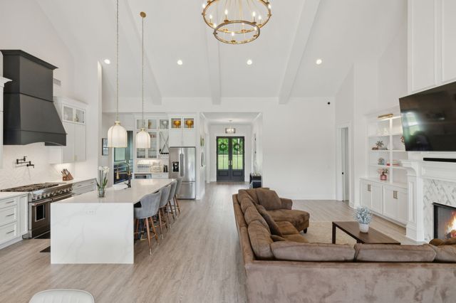 2648 Wilson Overall Rd, Murfreesboro, TN 37127