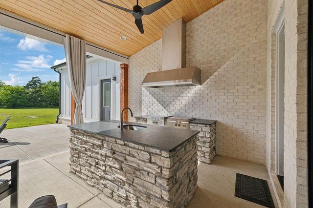 2648 Wilson Overall Rd, Murfreesboro, TN 37127