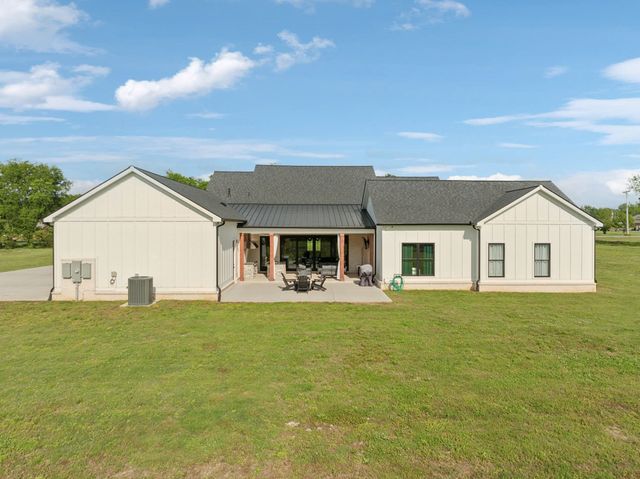 2648 Wilson Overall Rd, Murfreesboro, TN 37127