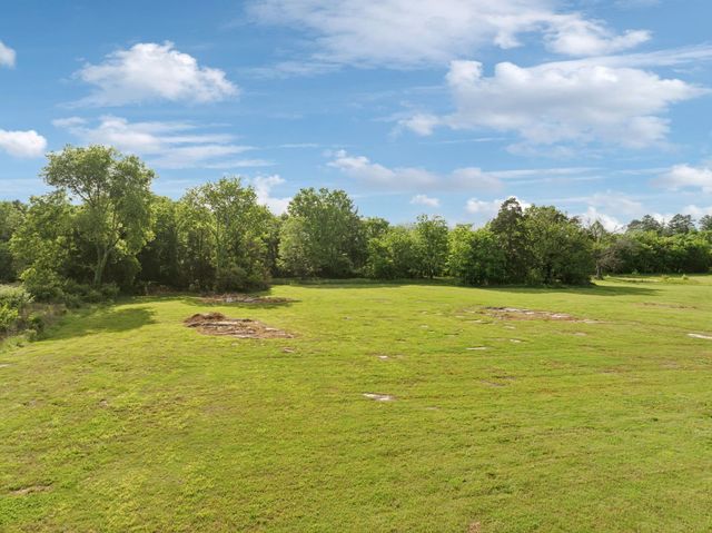 2648 Wilson Overall Rd, Murfreesboro, TN 37127