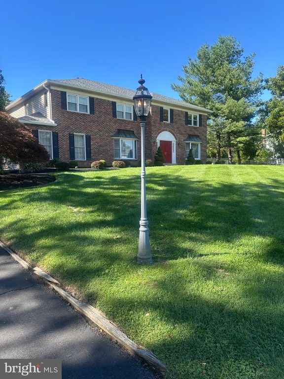 685 WYNDRISE DR, BLUE BELL, PA 19422 — photo 3