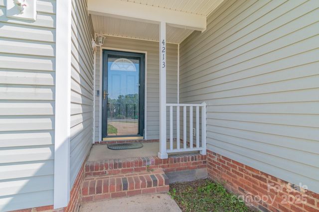 4213 Rosy Mound Lane, Charlotte, NC 28216