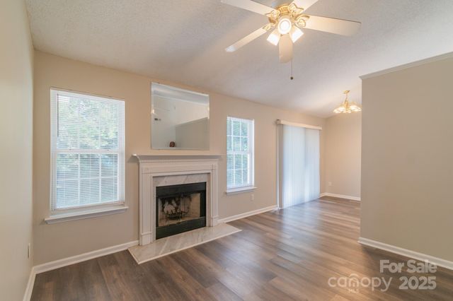 4213 Rosy Mound Lane, Charlotte, NC 28216