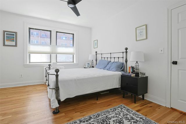 68 E Hartsdale Avenue 4J, Hartsdale, NY 10530
