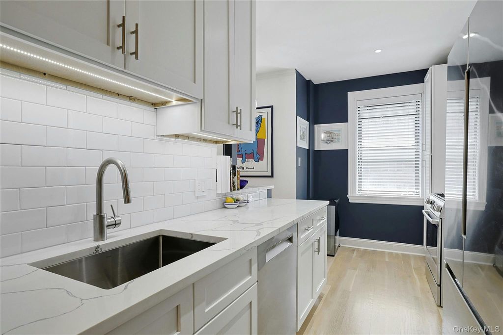 68 E Hartsdale Avenue 4J, Hartsdale, NY 10530 — photo 4