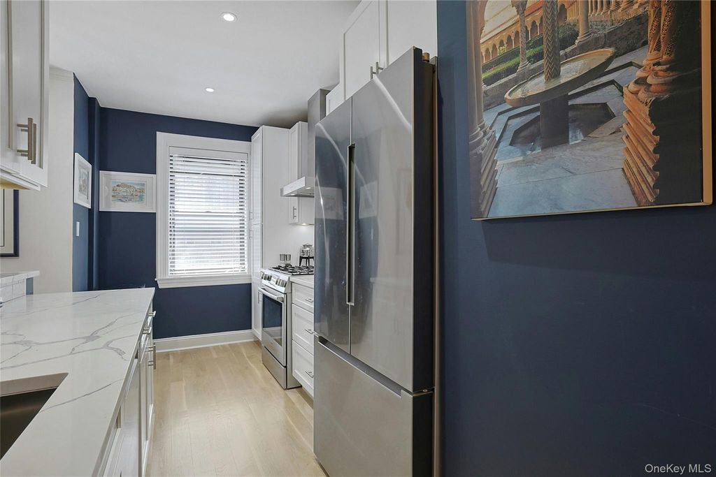 68 E Hartsdale Avenue 4J, Hartsdale, NY 10530 — photo 5
