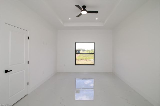 945 Commodore ST, Lehigh Acres, FL 33974