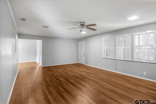 834 S Tipton Ave, Tyler, TX 75701