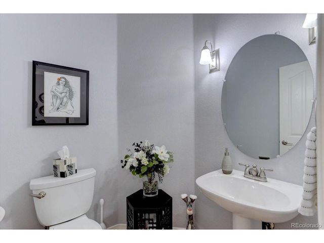 9823 Firestone Cir, Lone Tree, CO 80124
