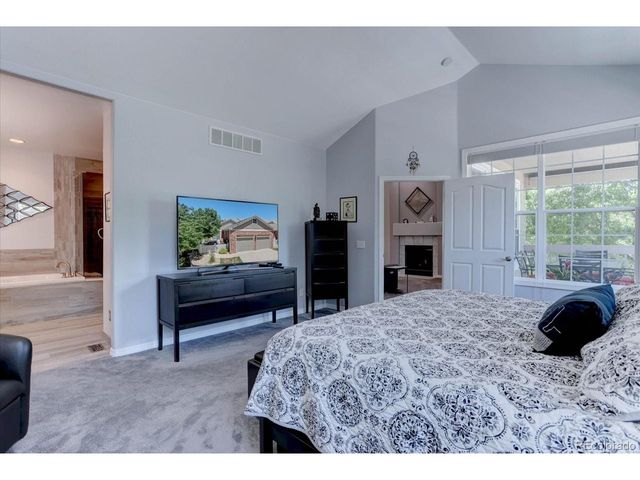 9823 Firestone Cir, Lone Tree, CO 80124