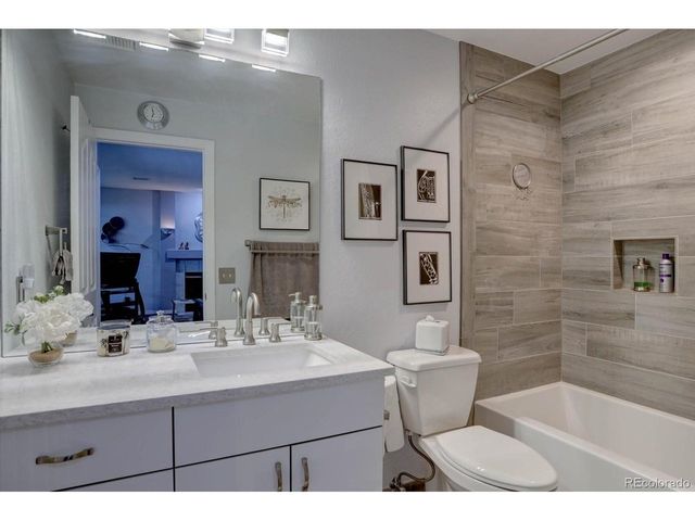 9823 Firestone Cir, Lone Tree, CO 80124