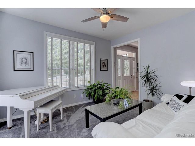 9823 Firestone Cir, Lone Tree, CO 80124