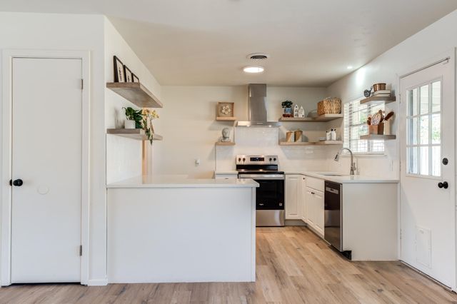 5426 42nd Street, Lubbock, TX 79414