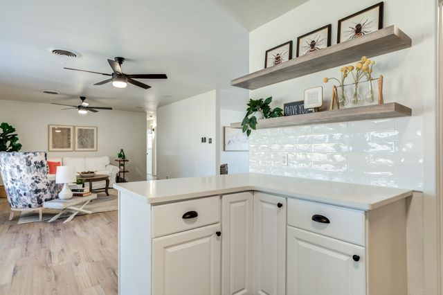 5426 42nd Street, Lubbock, TX 79414