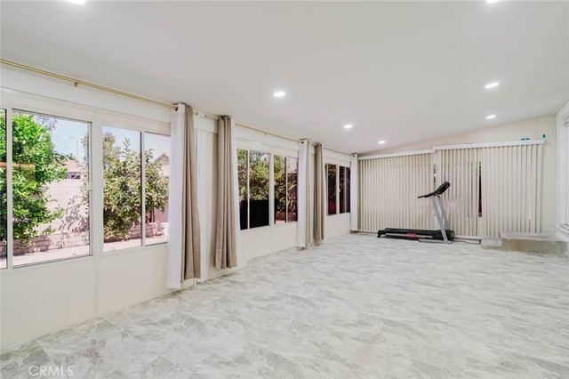 9863 Houghton Avenue, Santa Fe Springs, CA 90670