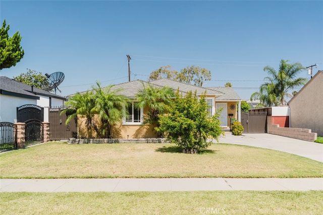 9863 Houghton Avenue, Santa Fe Springs, CA 90670