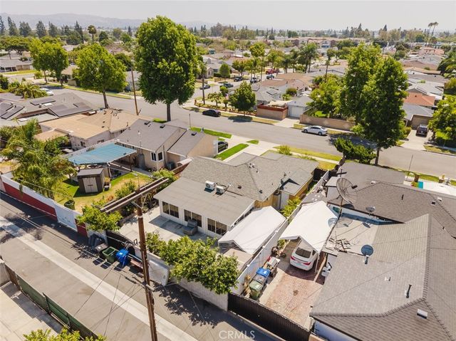 9863 Houghton Avenue, Santa Fe Springs, CA 90670