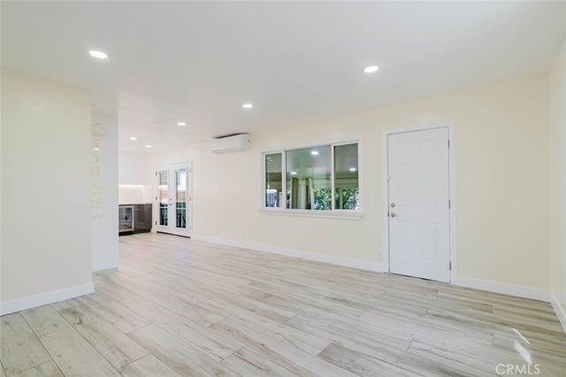 9863 Houghton Avenue, Santa Fe Springs, CA 90670