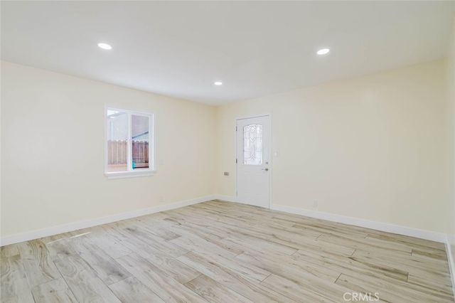 9863 Houghton Avenue, Santa Fe Springs, CA 90670