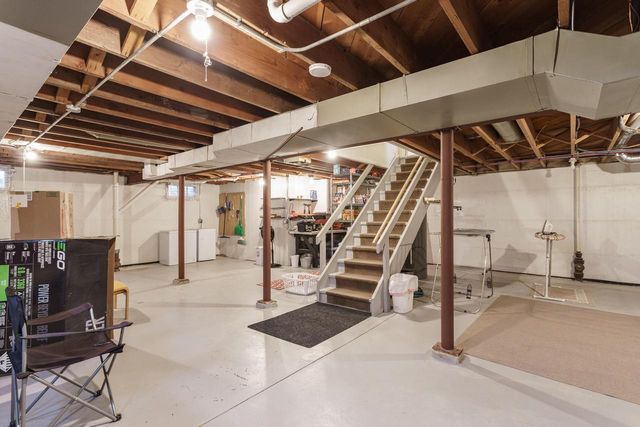 911 Harvey AVENUE, Watertown, WI 53094