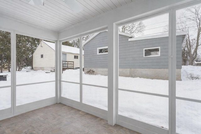 911 Harvey AVENUE, Watertown, WI 53094