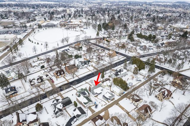 911 Harvey AVENUE, Watertown, WI 53094