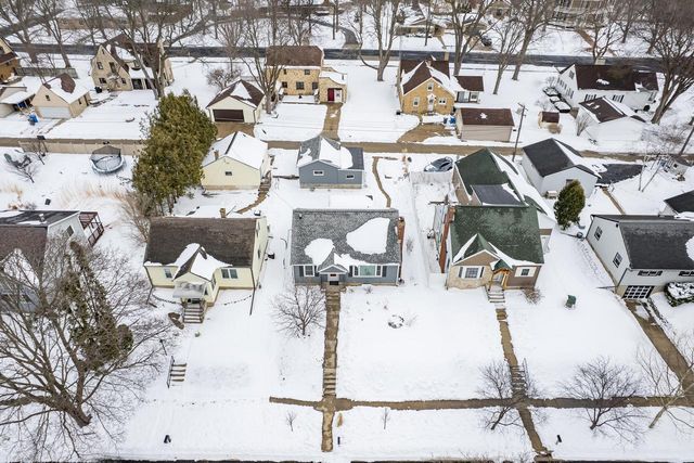 911 Harvey AVENUE, Watertown, WI 53094