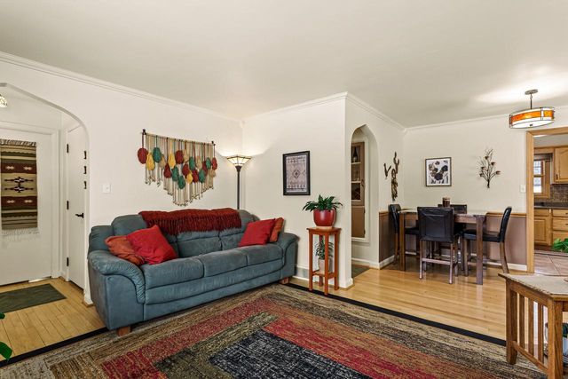 911 Harvey AVENUE, Watertown, WI 53094