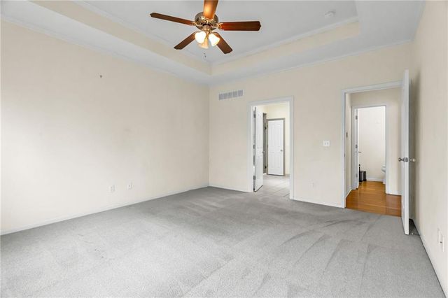 1640 N Hunter Drive, Olathe, KS 66061